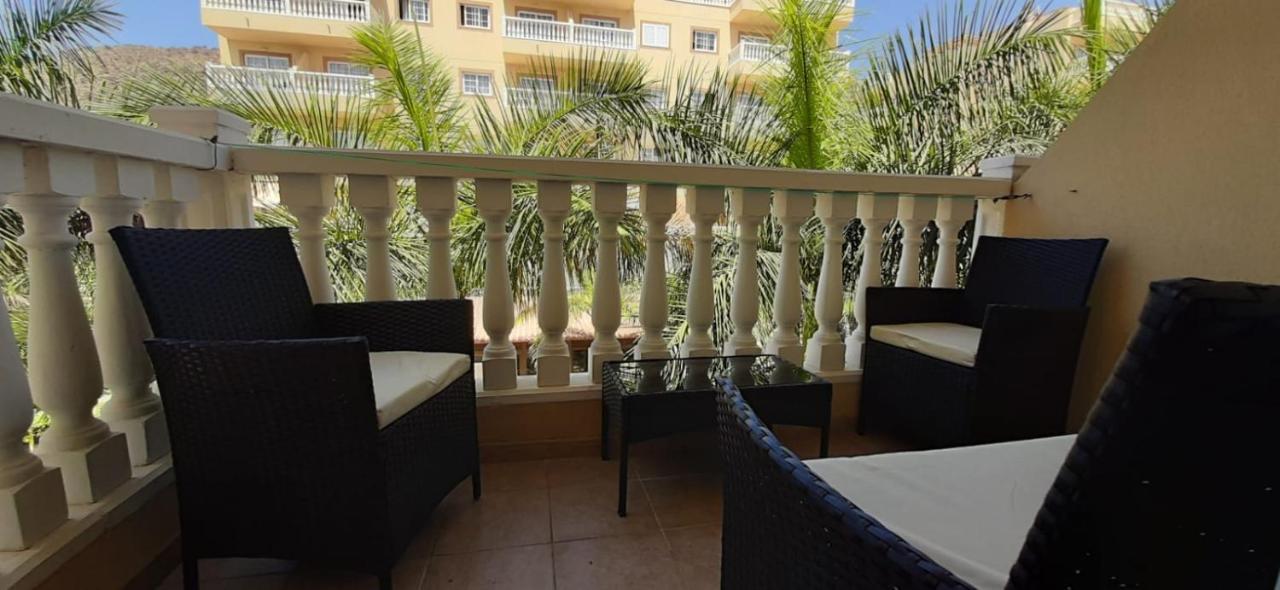 Beach Apartment With Pool Palm-mar Eksteriør billede